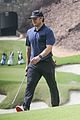 chris pratt spends the day at the golf course 01