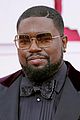 ariana debose lil rel howery oscars 2021 red carpet 04