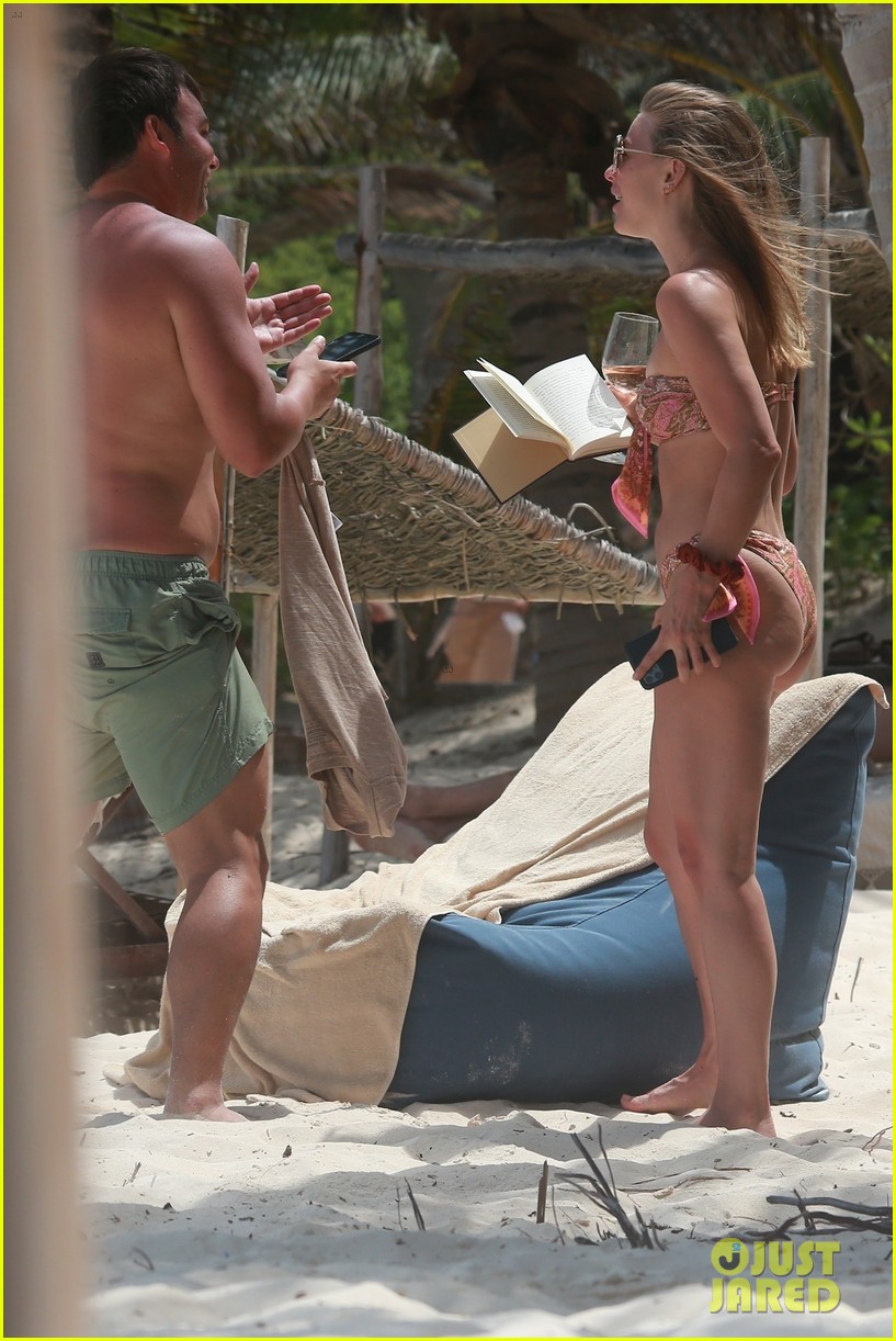 julianne hough goes for dip in ocean mexican vacation 24