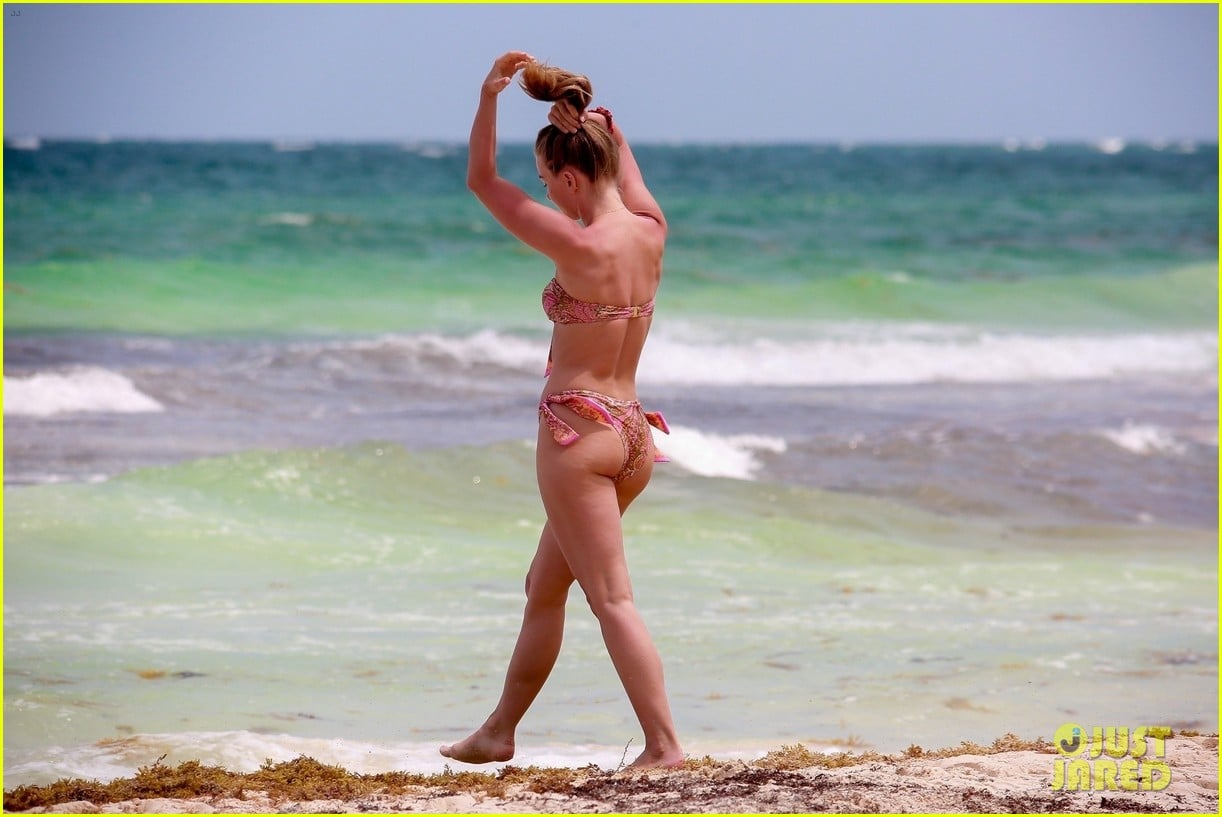 julianne hough goes for dip in ocean mexican vacation 30