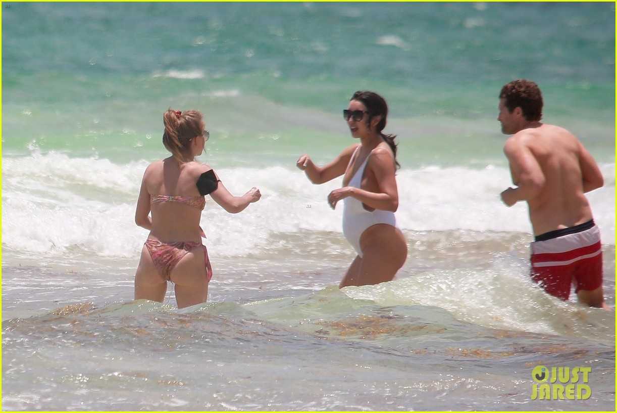 julianne hough goes for dip in ocean mexican vacation 36