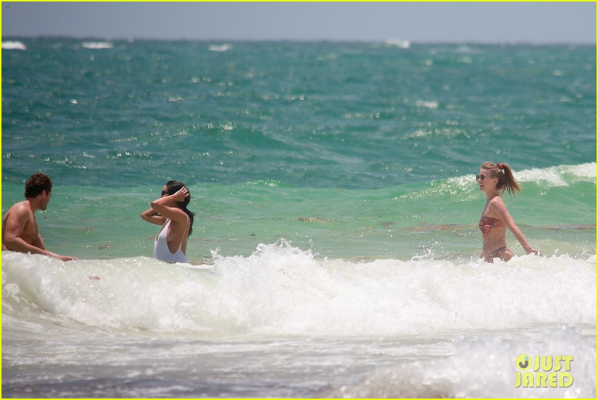 julianne hough goes for dip in ocean mexican vacation 37