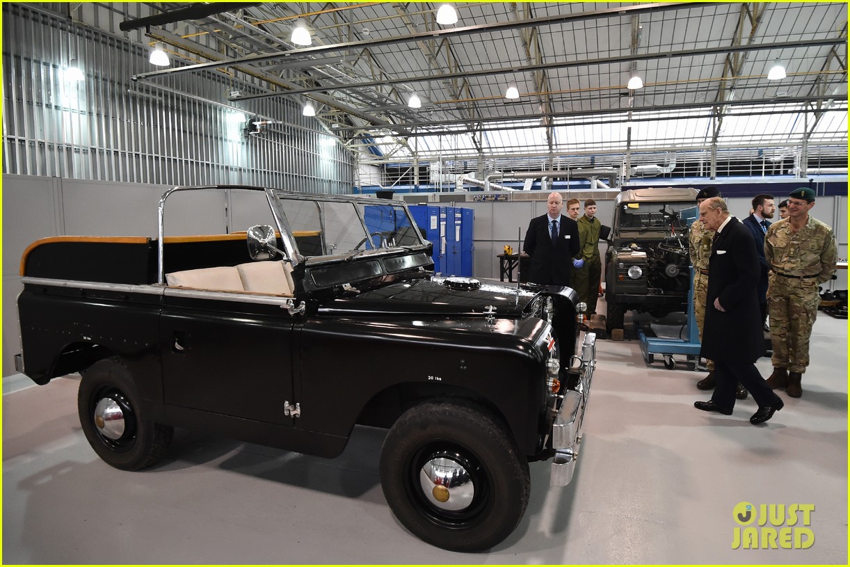 prince philip hearse is a land rover 144543213