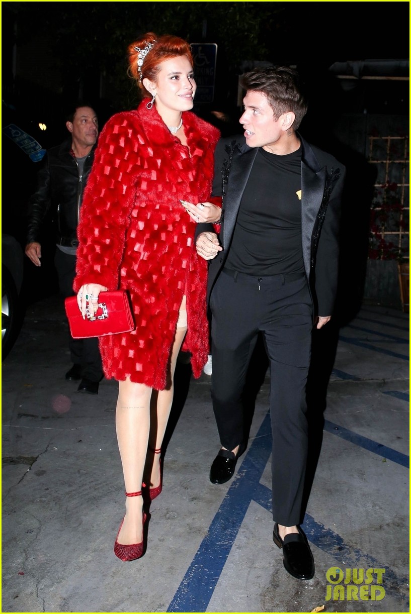 bella thorne engagement party with benjamin mascolo 034547507