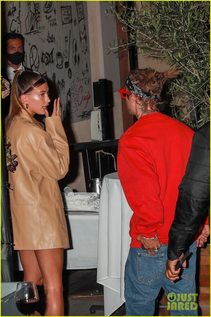 justin bieber new hairstyle at dinner with hailey bieber 014552120