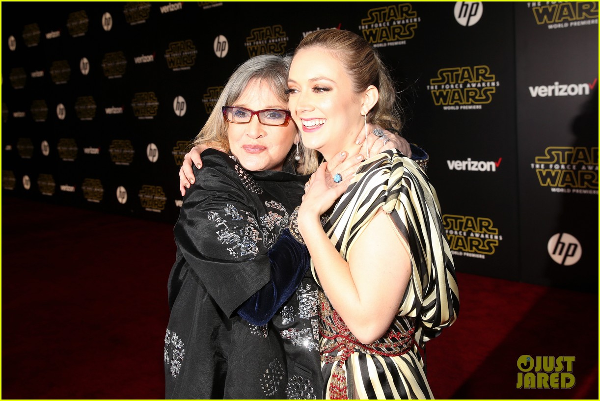 billie lourd carrie fisher may 2021 04