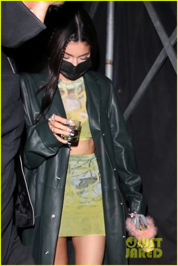 kylie jenner leaves party 064553749