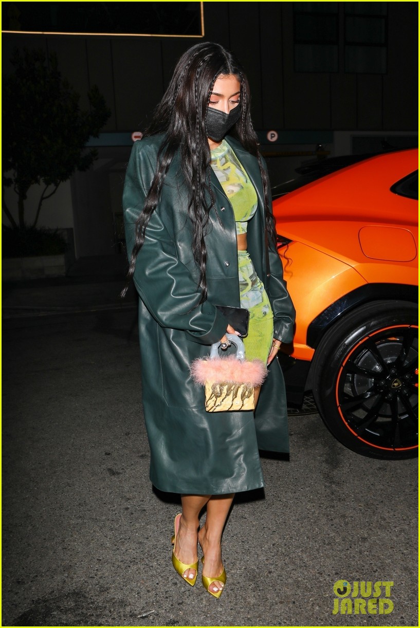 kylie jenner leaves party 174553760