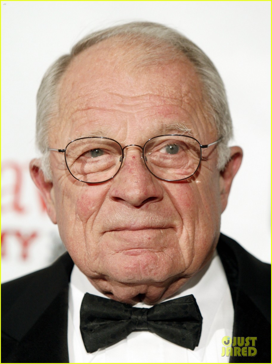 f lee bailey dies 054563571