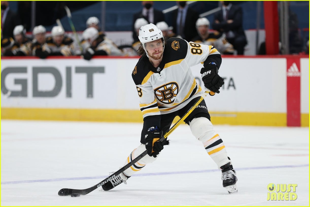 NHL Star David Pastrnak's Newborn Son Passes Away Just Days After Birth