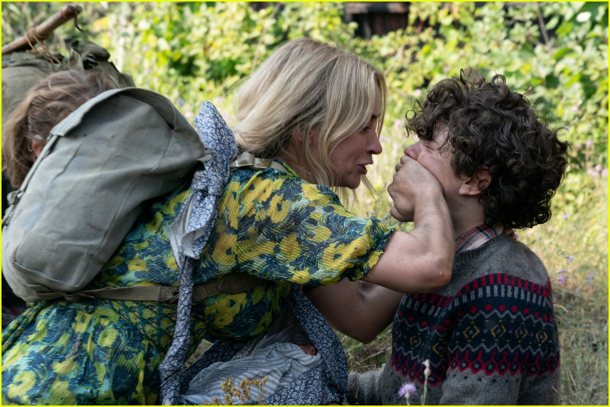 millicent simmonds noah jupe star in a quiet place part two trailer 014569447