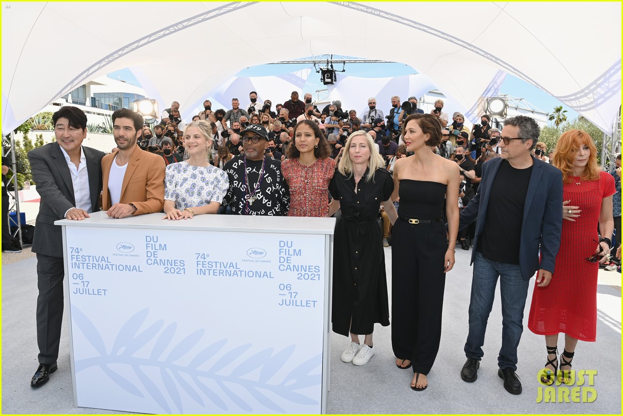 cannes 2021 jurors july 2021 12