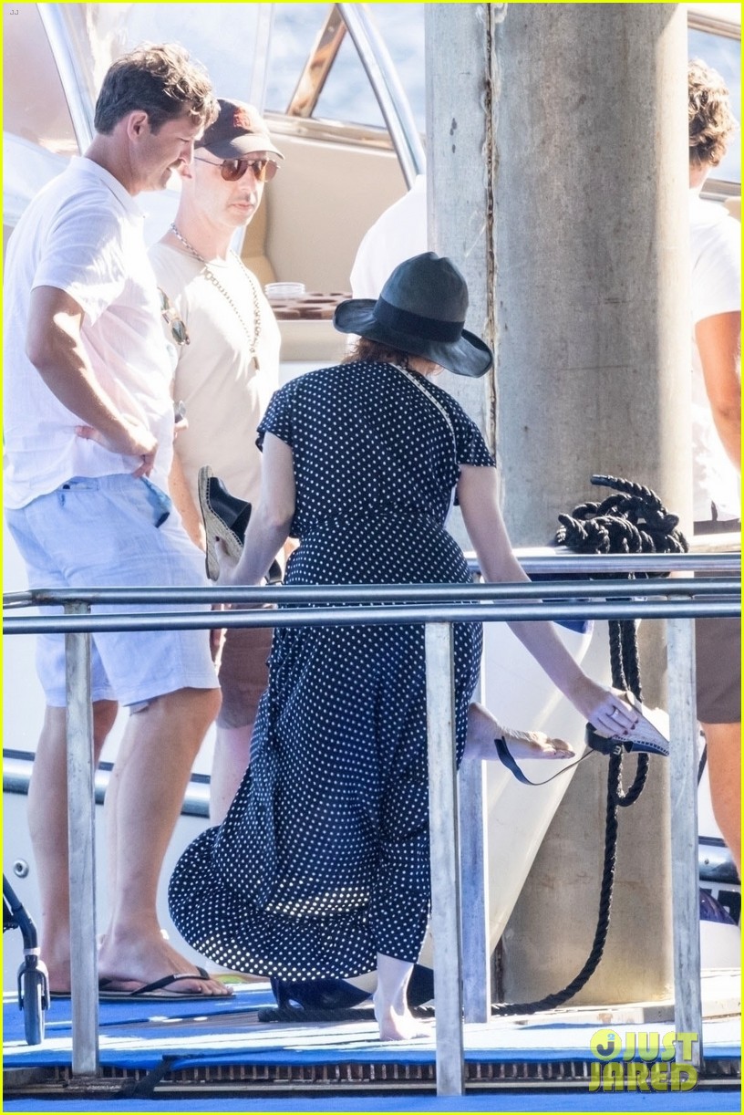jessica chastain runs into sting in italy 02