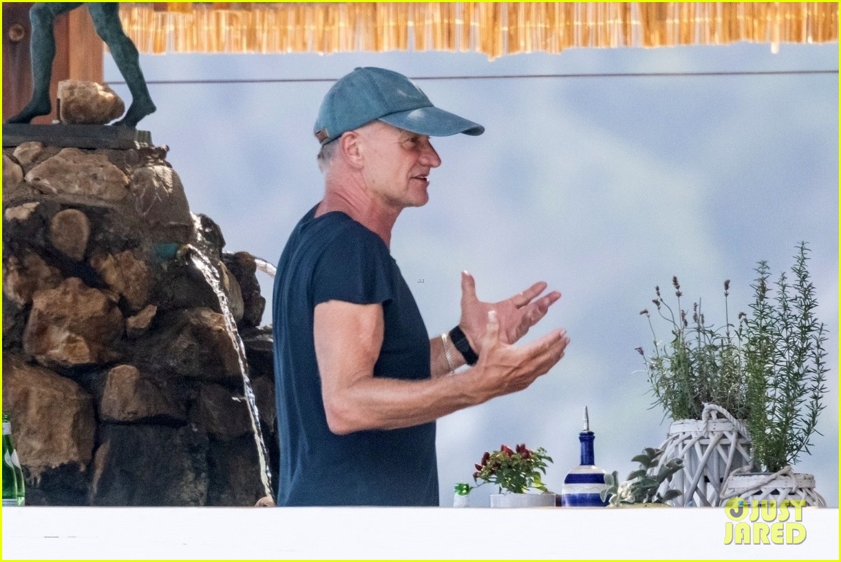 jessica chastain runs into sting in italy 25