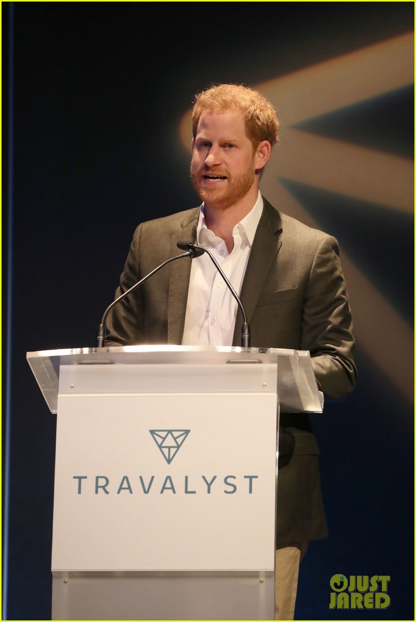 prince harry memoir coming out 01