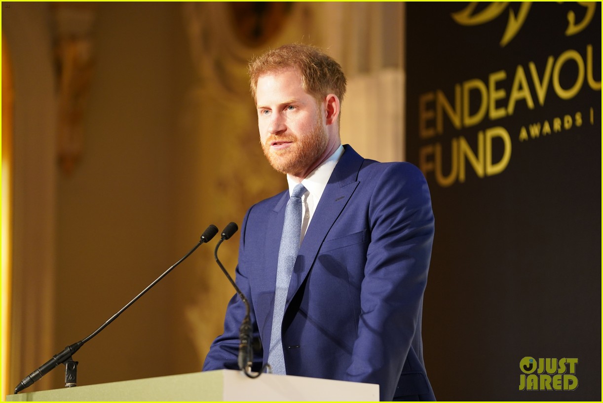 prince harry memoir coming out 074592629