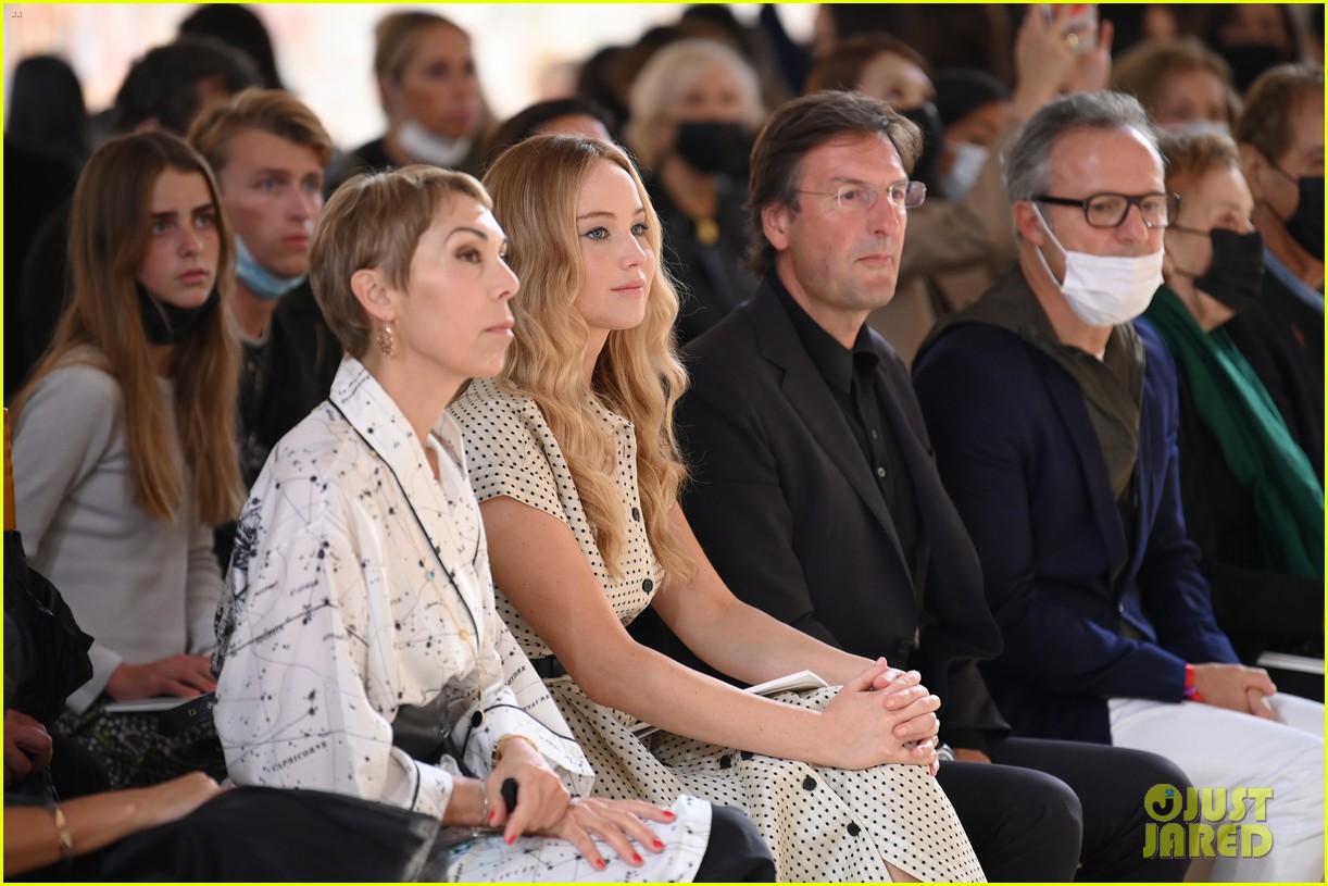 jennifer lawrence attends dior show first in years 04