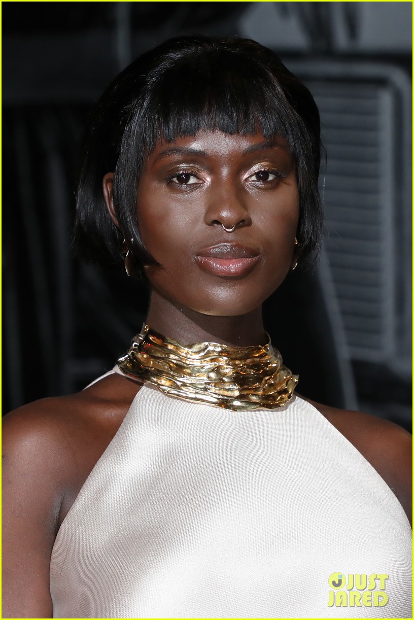 Jodie TurnerSmith Files Police Report Due to Alleged Jewel Theft at(01)