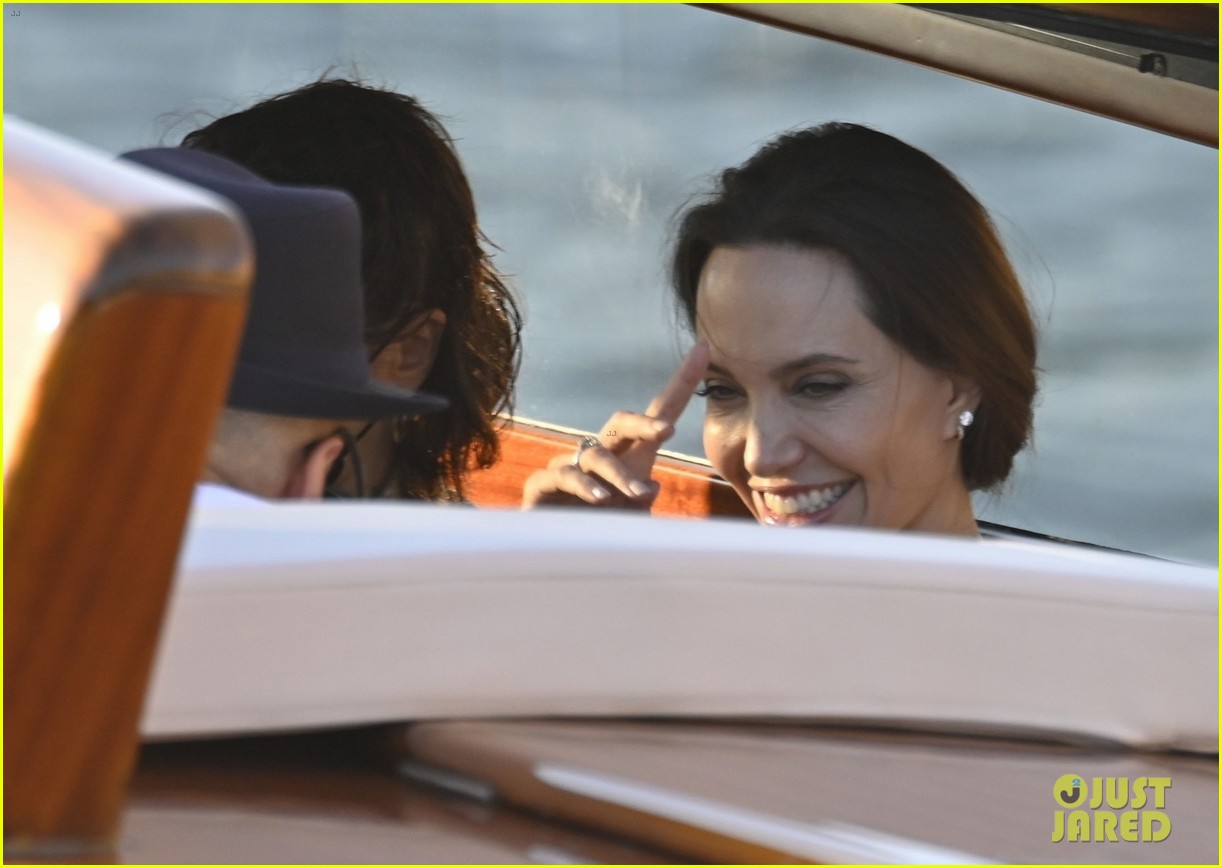 angelina jolie looks so glamorous while boarding taxi boat in venice 22