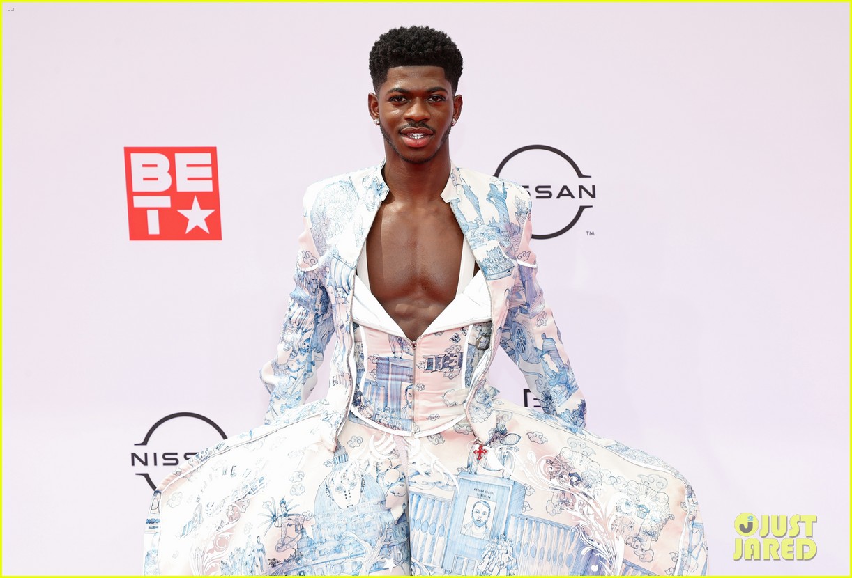 lil nas x bet awards red carpet toile dress 024593753