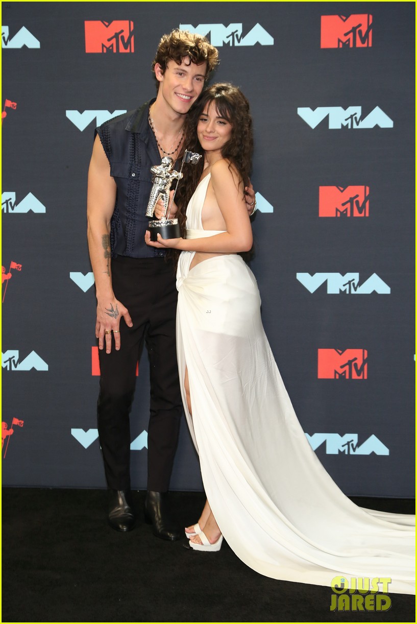 shawn mendes camila cabello two year anniversary 044594445