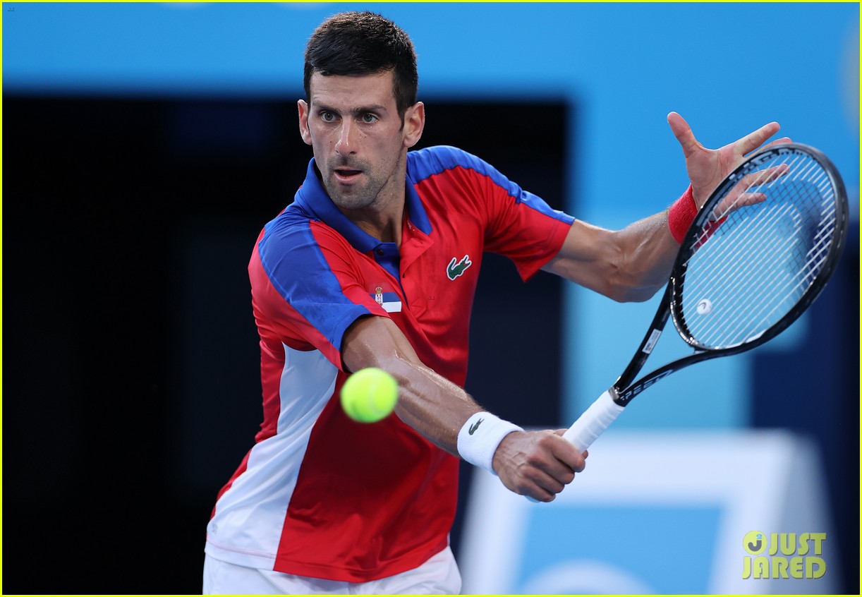 Novak Djokovic Loses Final Match of Tokyo Olympics, Smashes His Racket