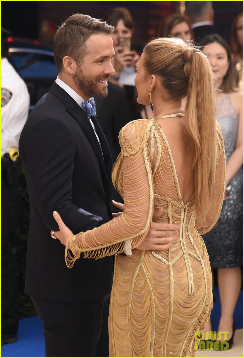 ryan reynolds on beginning of relationship with blake lively 28