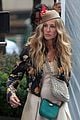 sarah jessica parker cynthia nixon fun outfits and just like that set 27