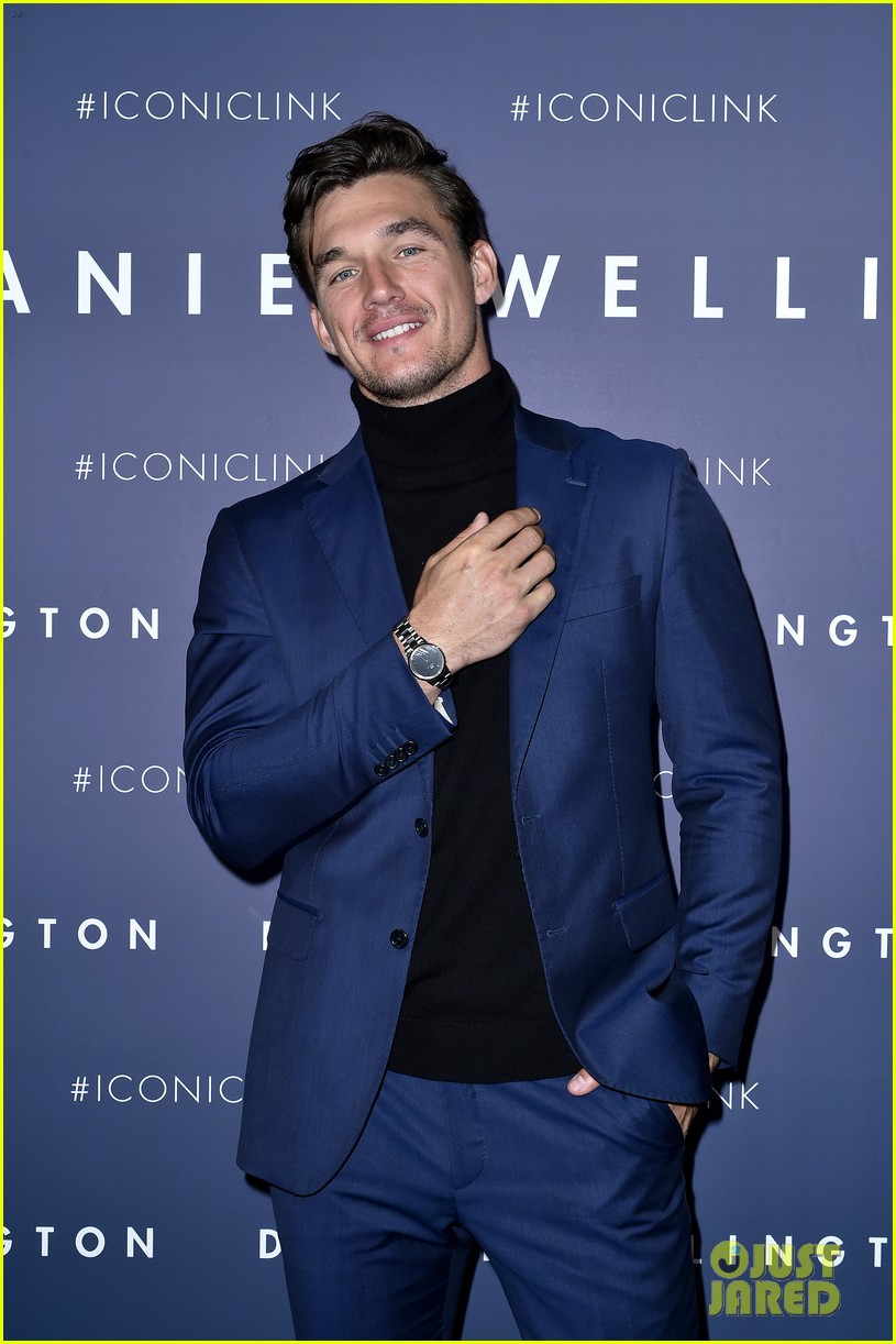 Tyler Cameron Reveals Why He Turned Down 'The Bachelor' Photo 4605816