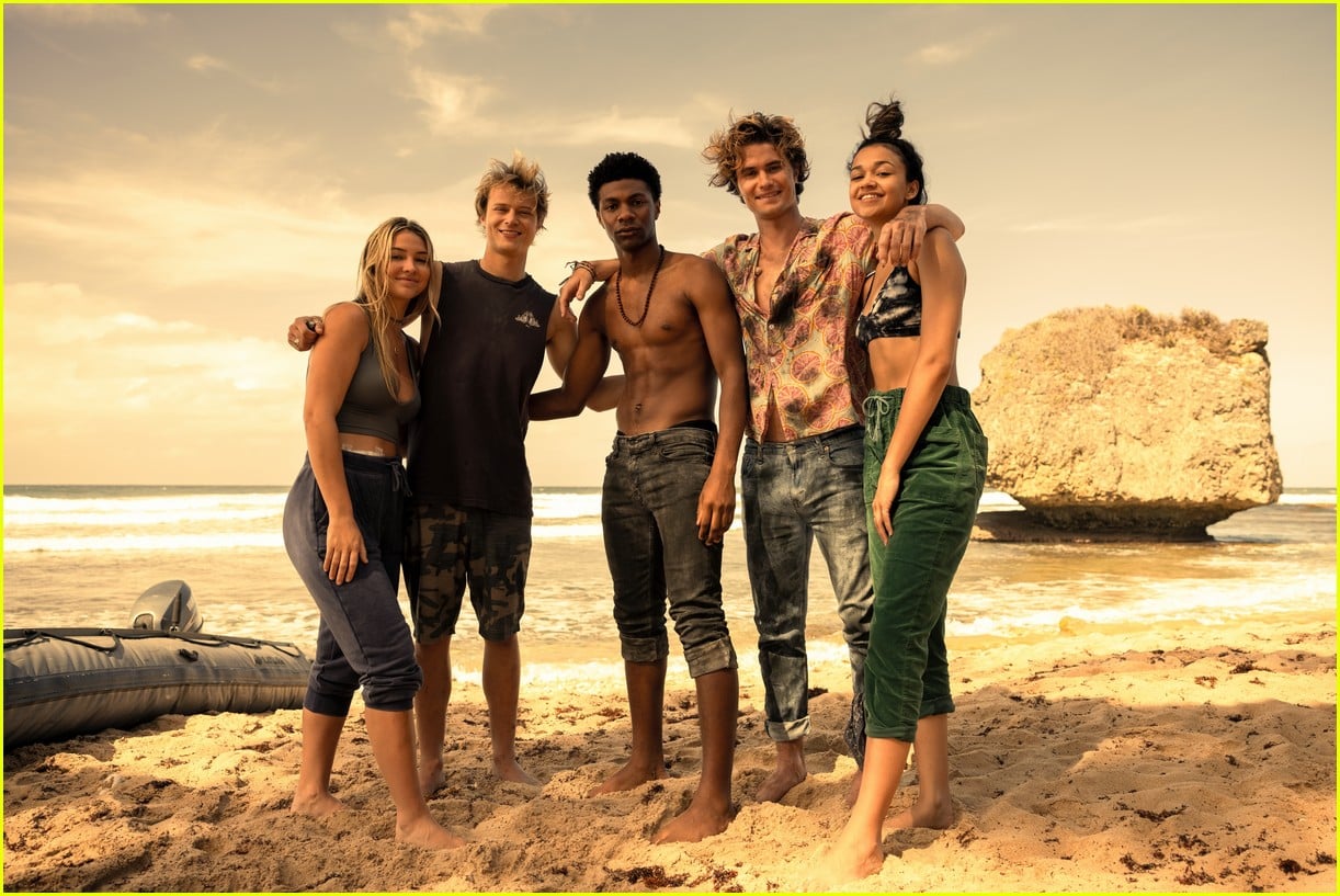 Madelyn Cline Reveals The Rules She Gave To Chase Stokes For Returning