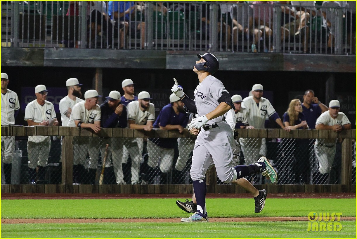 Peacock Orders 'Field Of Dreams' TV Series Based On The Movie Photo