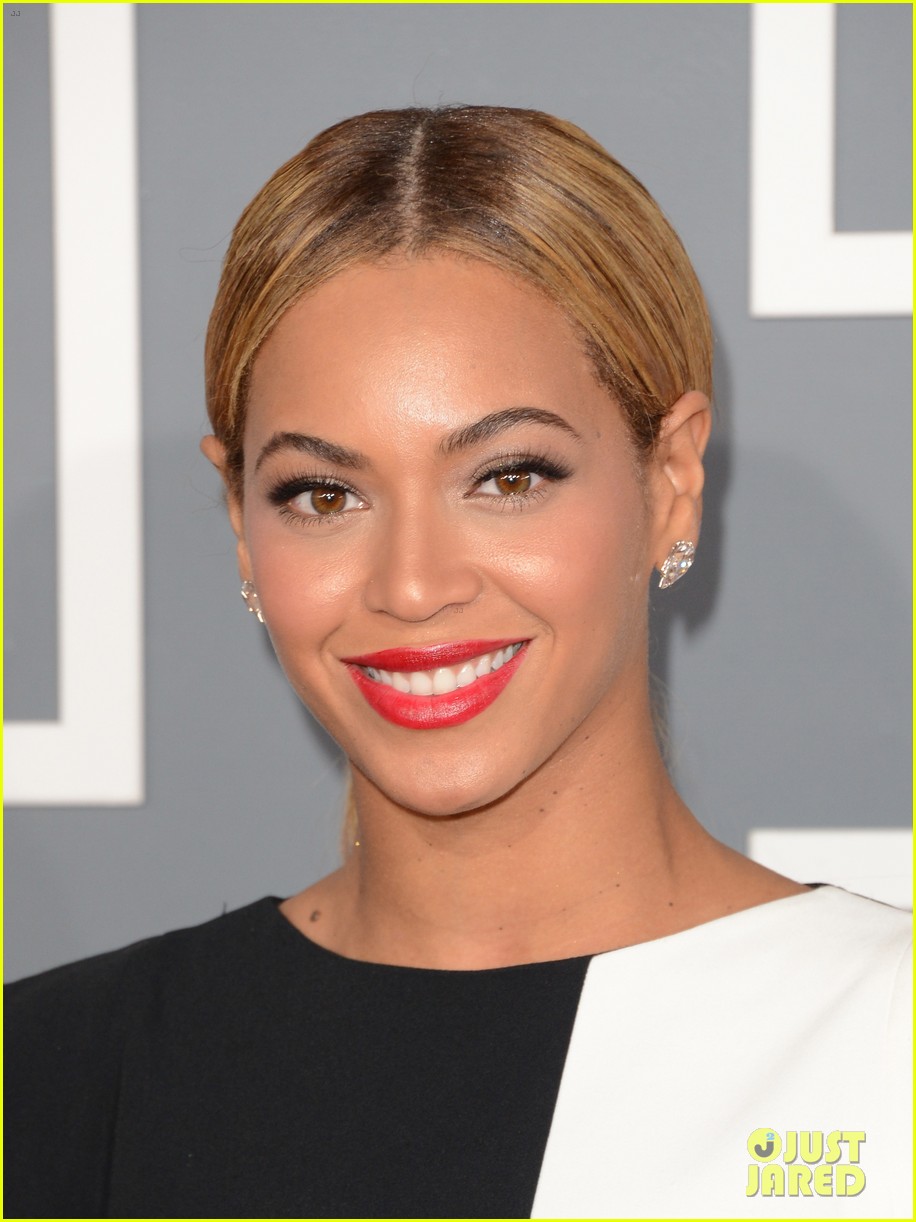 beyonce knowles new music on the way 014603426