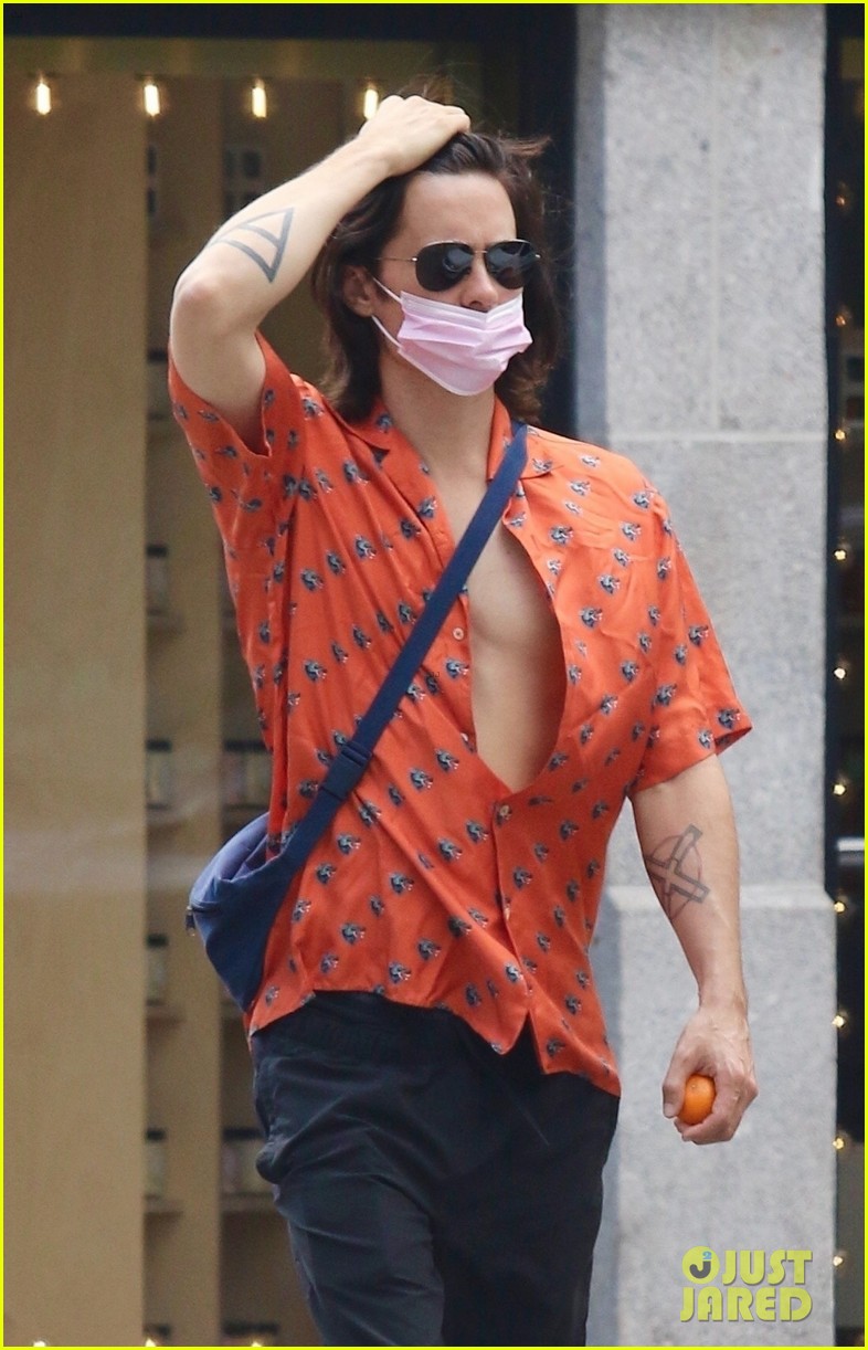 jared leto half buttoned shirt 044604706