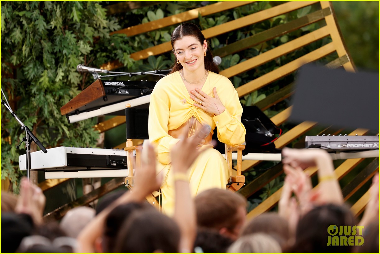 lorde performs in central park for gma 344607644