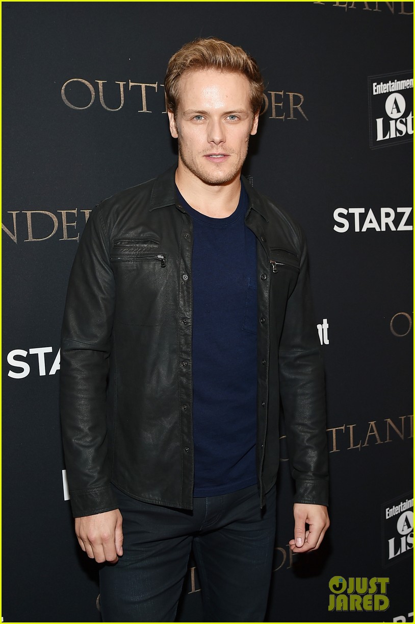 Sam Heughan Shows Off His Impressive Strength in a Fitness Selfie