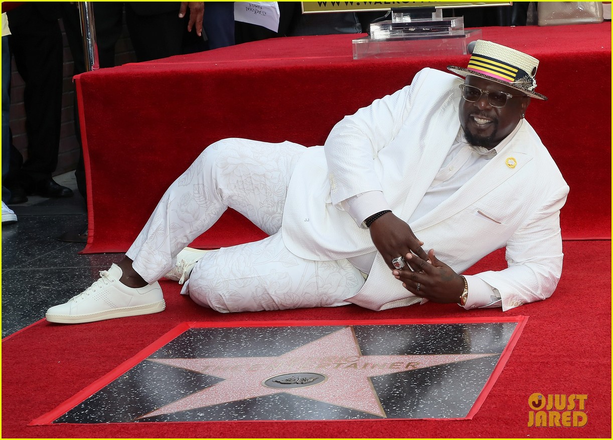 cedric the entertainer on hosting the emmys 074626902
