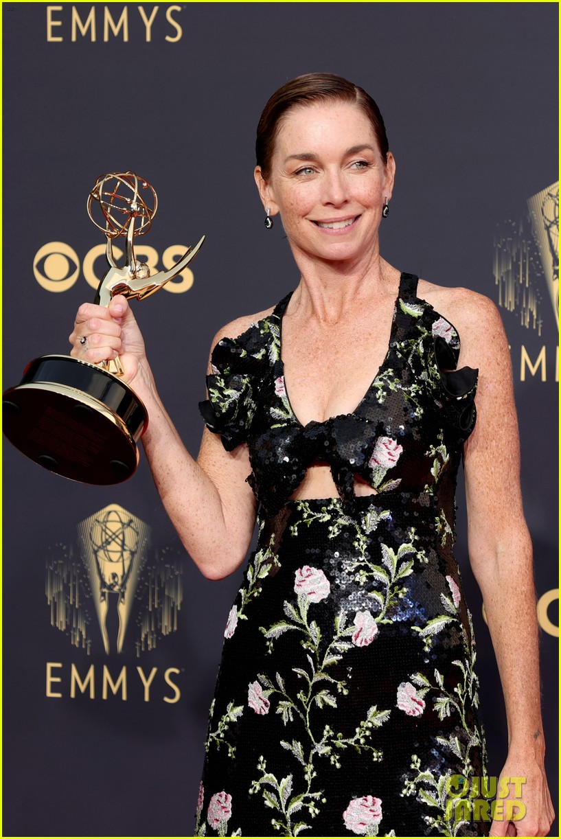 emmys so white trends at emmy awards 2021 174627842