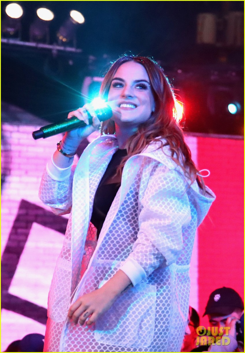JoJo Reveals She Keeps Not Getting Invited to Awards Shows Photo