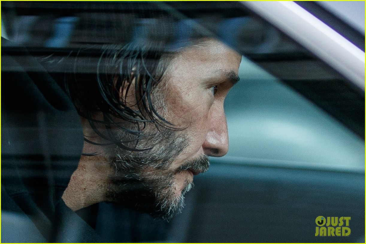 keanu reeves out in berlin after matrix title revealed 02