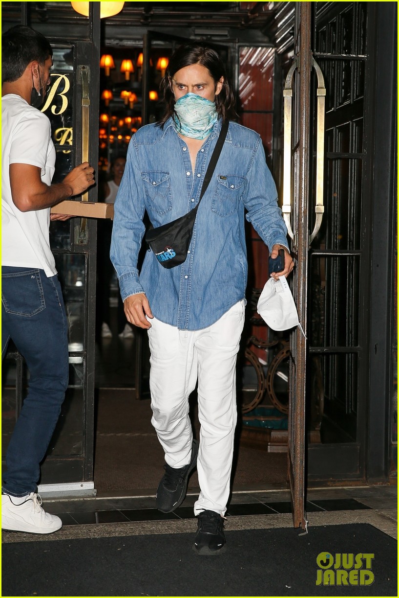 jared leto stays during night out in nyc 034626005