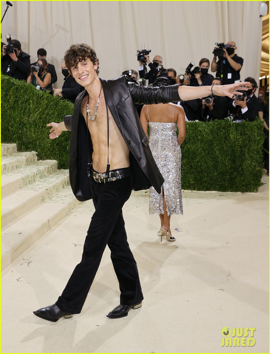shawn mendes shirtless met gala with camila cabello 114623256