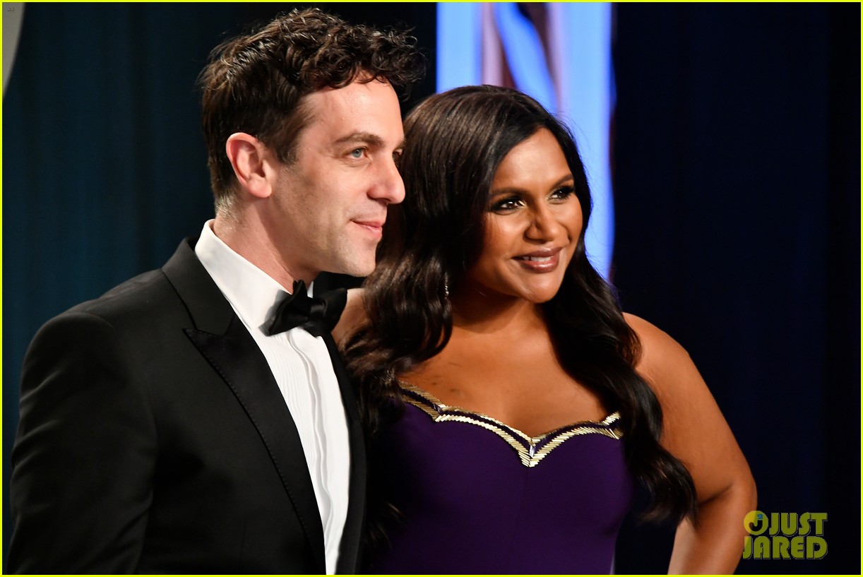 bj novak on not working with mindy kaling since the office 024625891