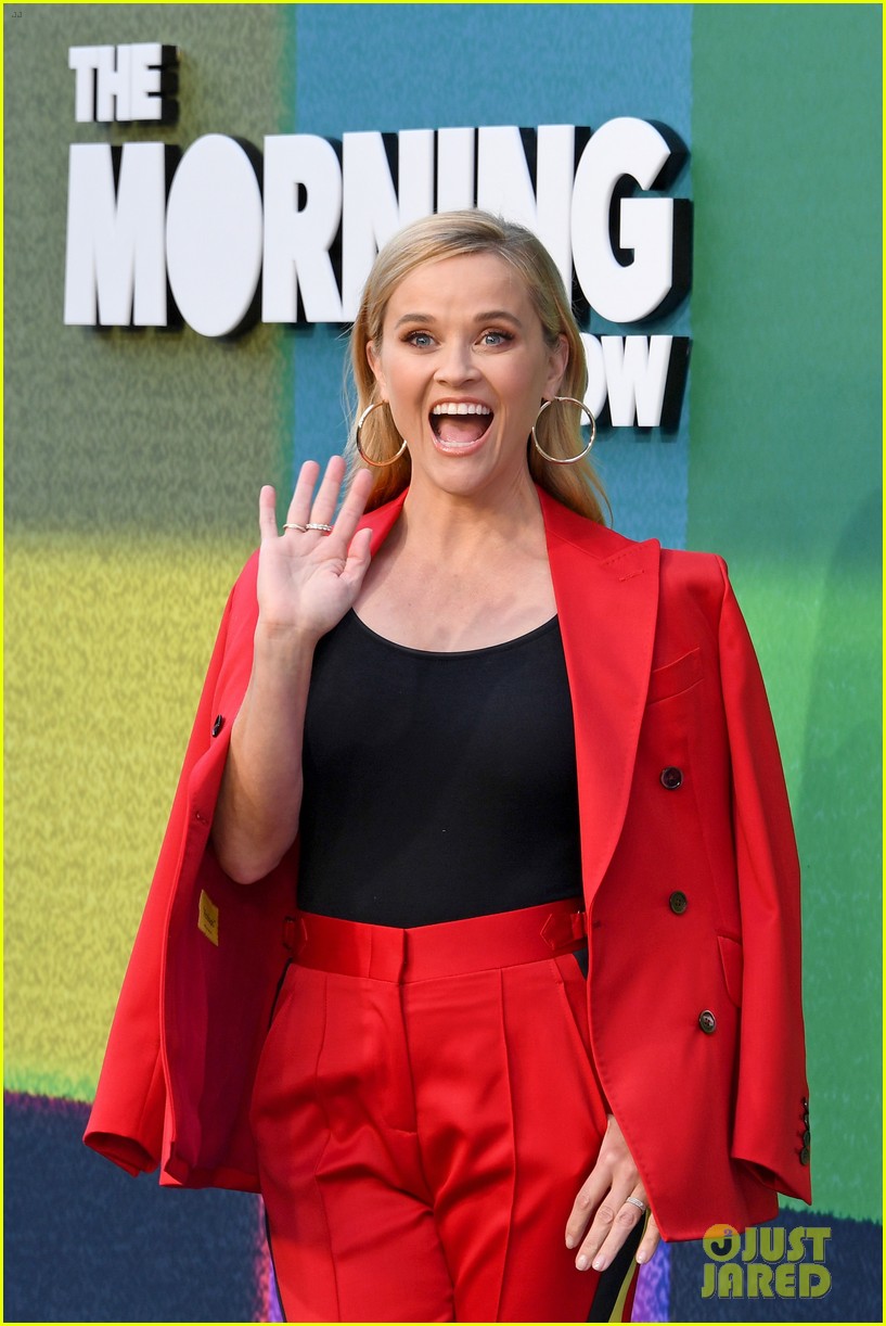 reese witherspoon juliana marguiles morning show photocall 064617743