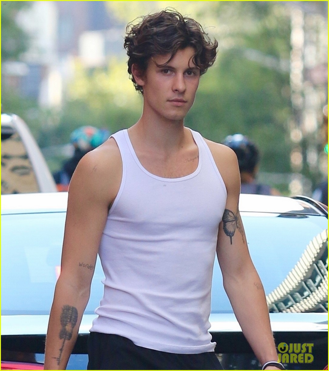 shawn mendes leaves the gym in new york city 02