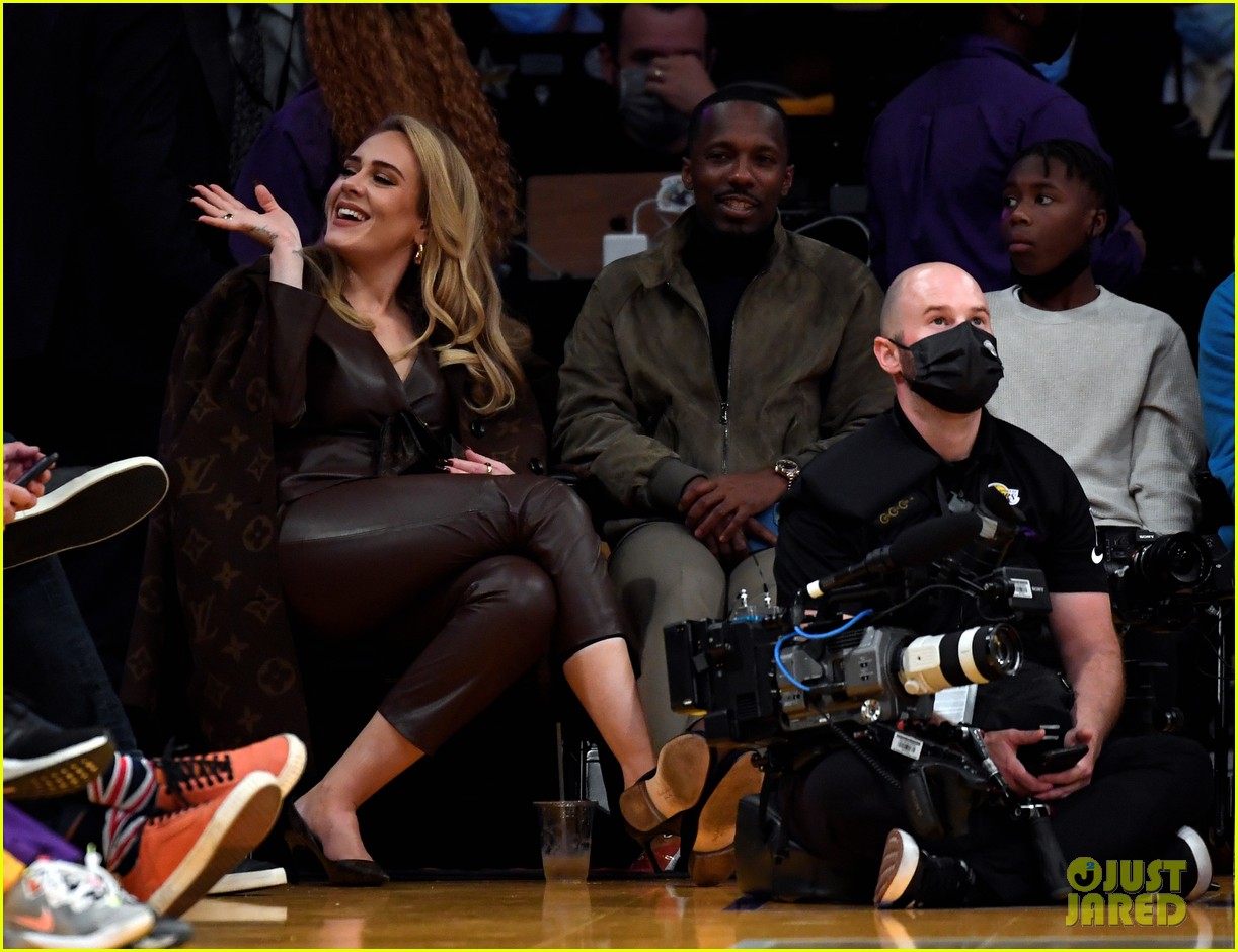 adele rich paul couple up lakers warriors game 024647815