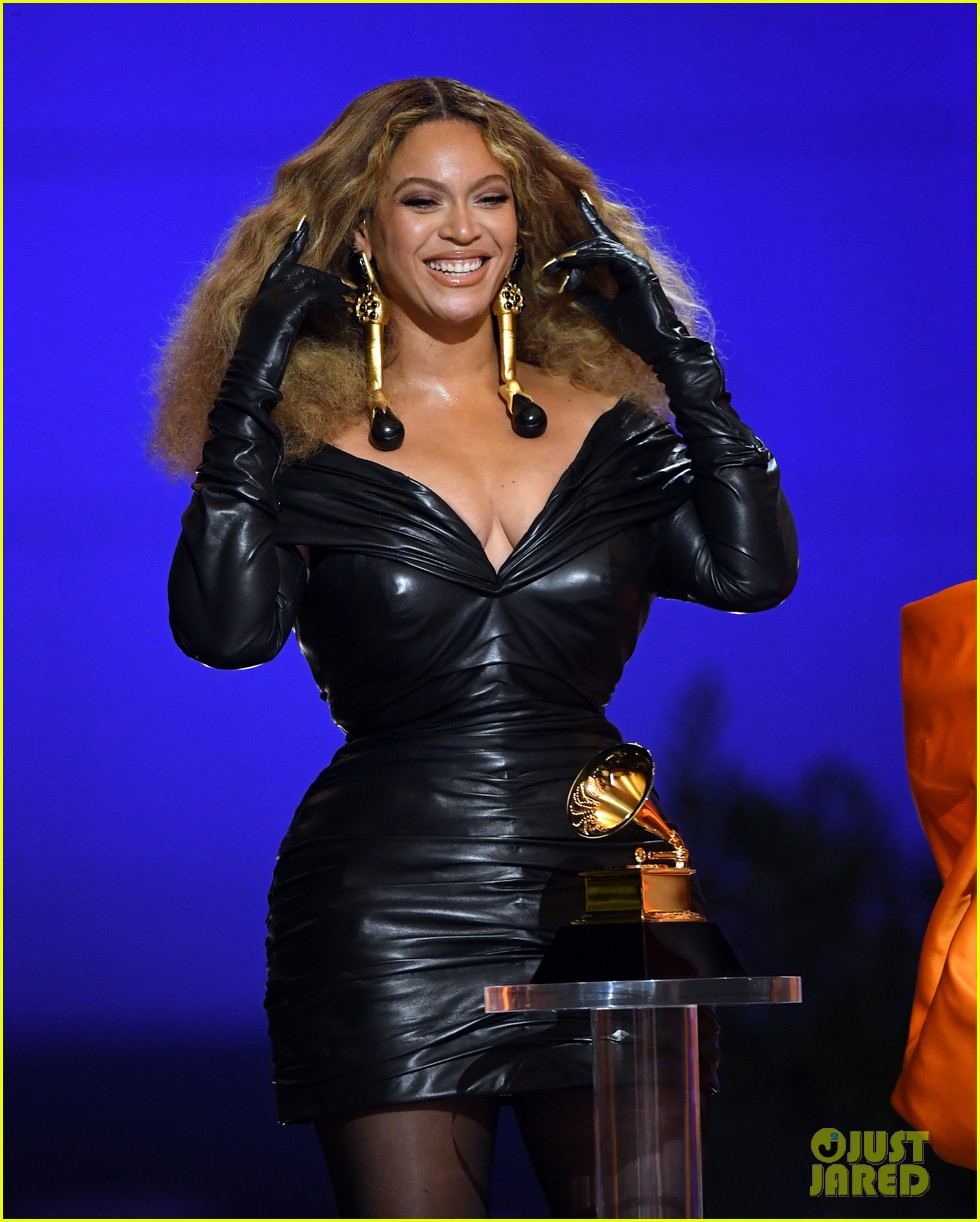 beyonce raising bees on home property 054648253