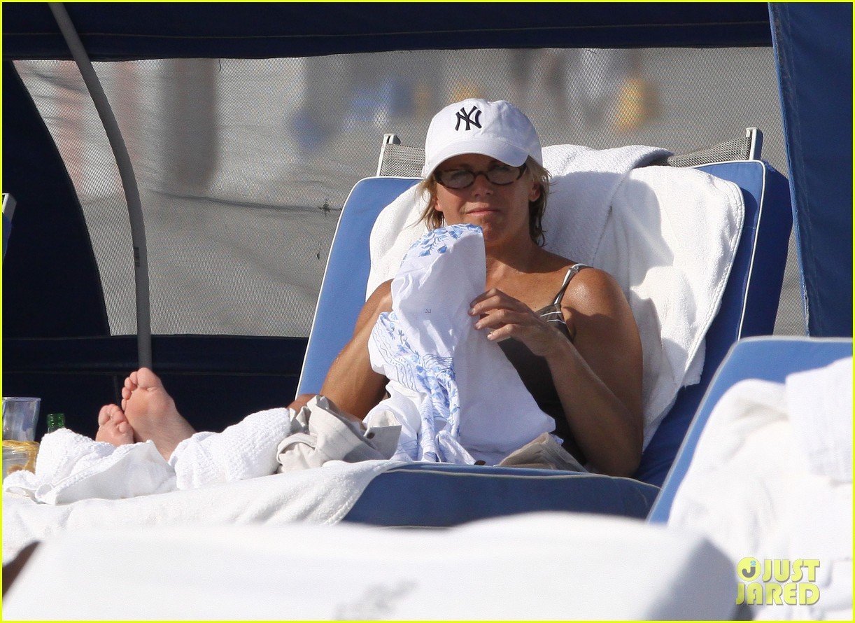 Katie Couric Reflects on Dating Brooks Perlin, Who Was 17 Years Younger