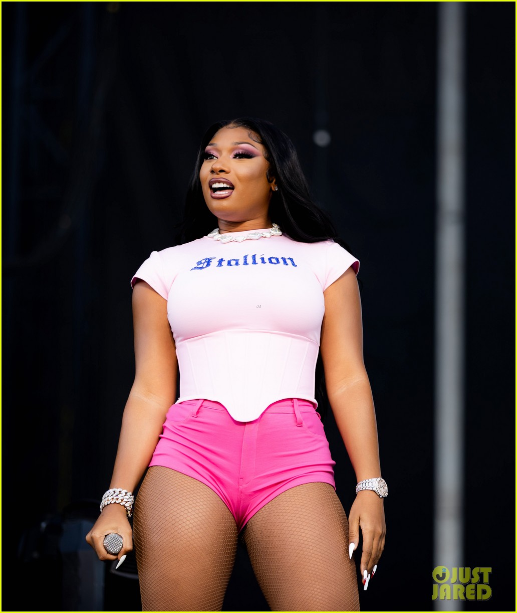 miley cyrus megan thee stallion perform acl music festival 214637198