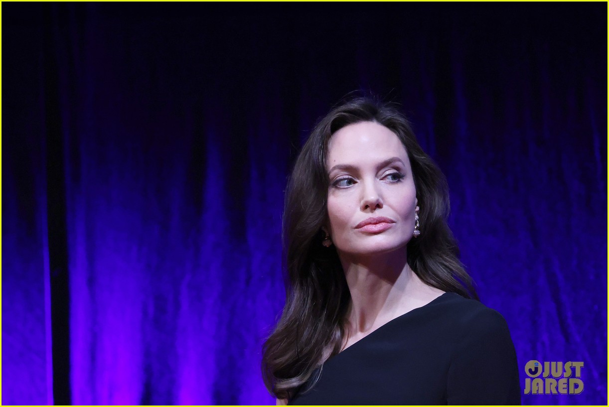 angelina jolie photo call premiere rome october 2021 414650032