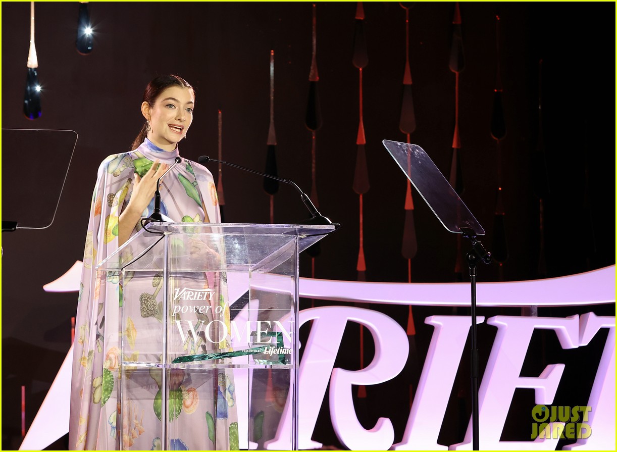 lorde honored by hunter schafer atpower of women event 27